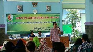 Pacu Semangat Generasi Muda, Bakesbangpol Linmas Adakan Seminar Dan Outbond